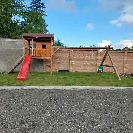 Zelnice Διαμέρισμα *