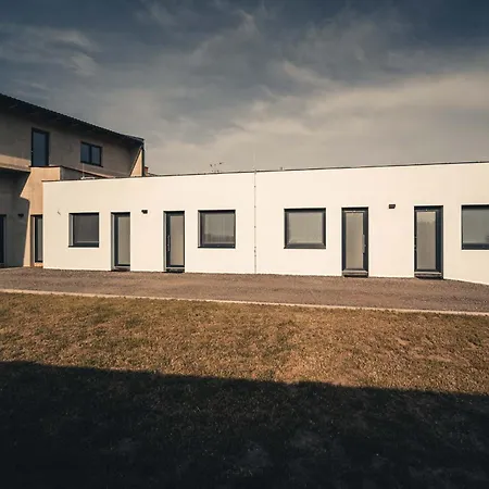 Zelnice * Velké Pavlovice